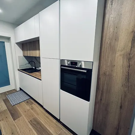 App4rent Family House Sea View - Cima 7 Apartment *