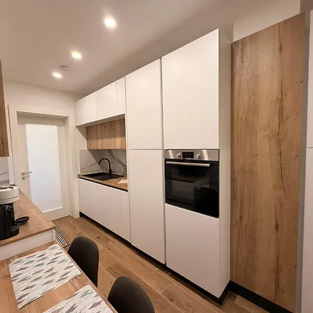 Appartamento App4rent Family House Sea View - Cima 7